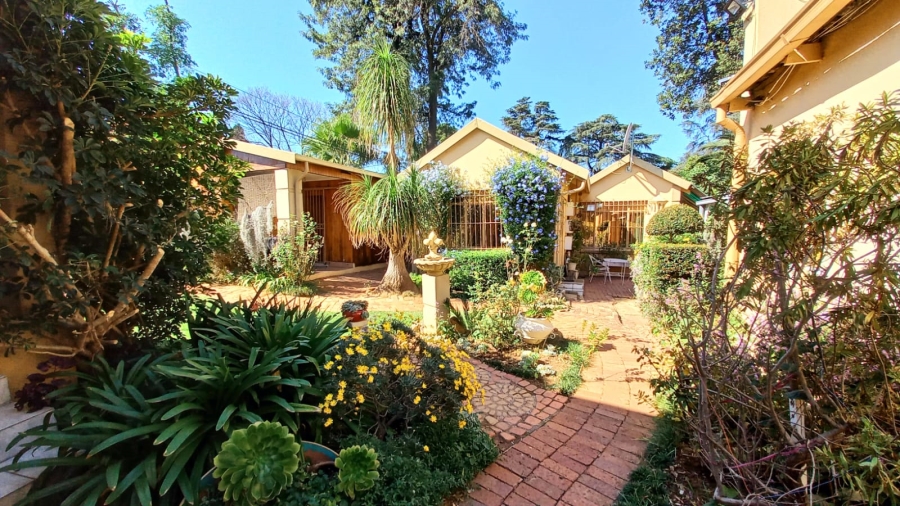 12 Bedroom Property for Sale in Monument Park Gauteng