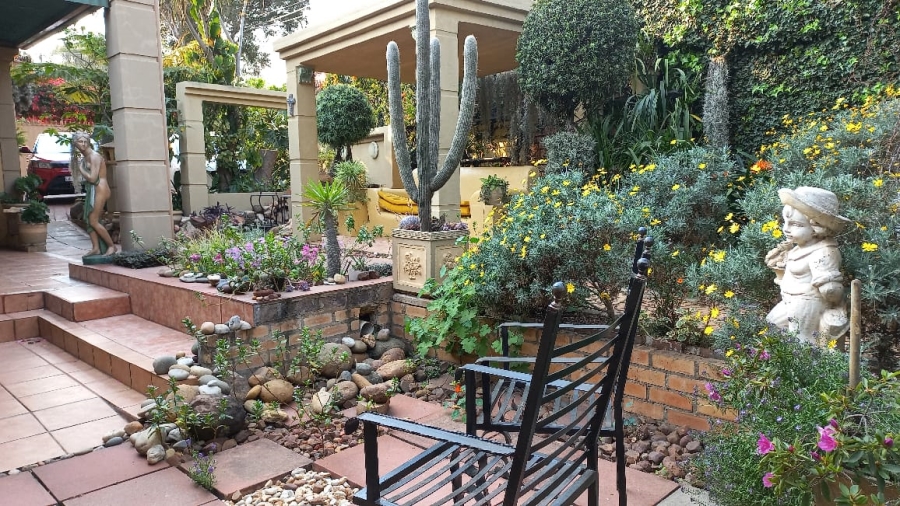 12 Bedroom Property for Sale in Monument Park Gauteng