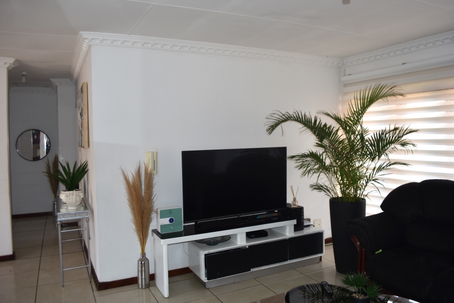 3 Bedroom Property for Sale in Meyerspark Gauteng