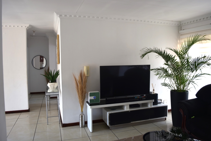 3 Bedroom Property for Sale in Meyerspark Gauteng