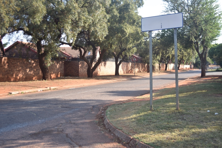 3 Bedroom Property for Sale in Meyerspark Gauteng