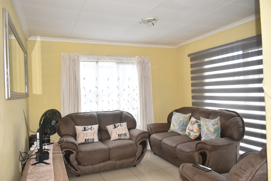 3 Bedroom Property for Sale in Soshanguve East Gauteng