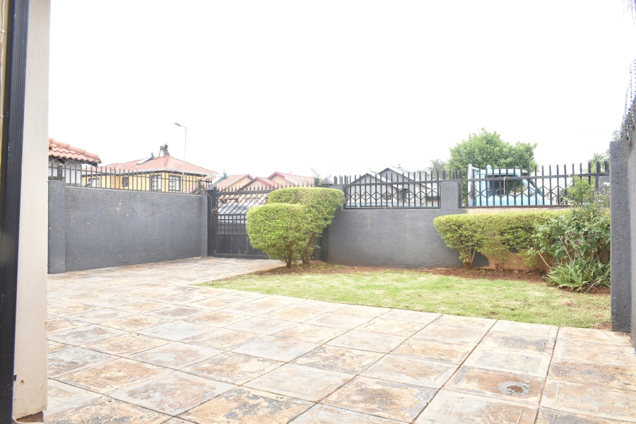 3 Bedroom Property for Sale in Soshanguve East Gauteng