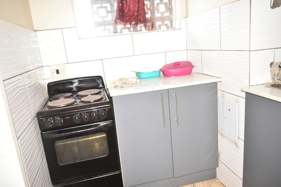 1 Bedroom Property for Sale in Pretoria Central Gauteng