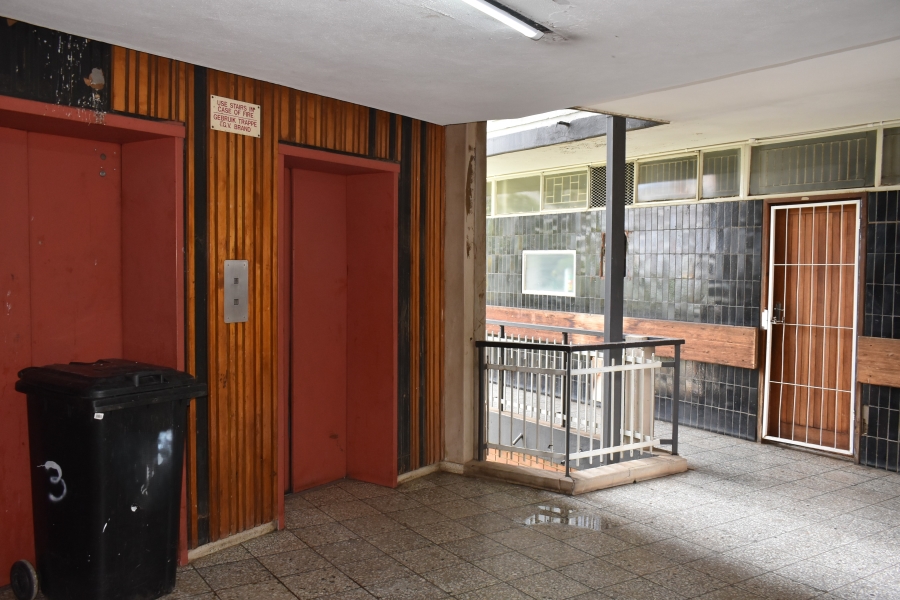 2 Bedroom Property for Sale in Sunnyside Gauteng