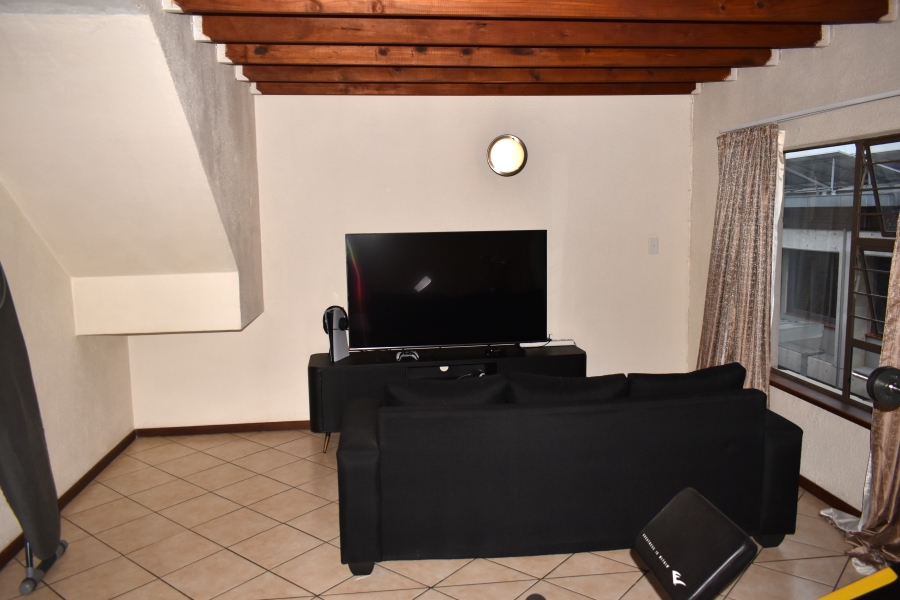 2 Bedroom Property for Sale in Hatfield Gauteng