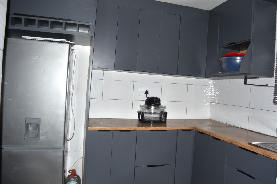 4 Bedroom Property for Sale in Soshanguve WW Gauteng