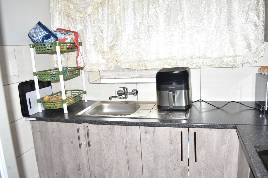 1 Bedroom Property for Sale in Sunnyside Gauteng