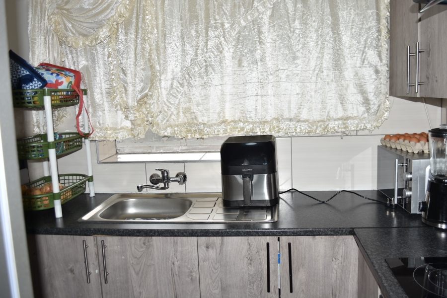 1 Bedroom Property for Sale in Sunnyside Gauteng