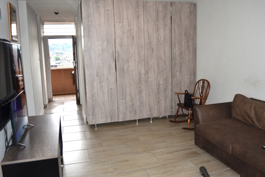 1 Bedroom Property for Sale in Sunnyside Gauteng
