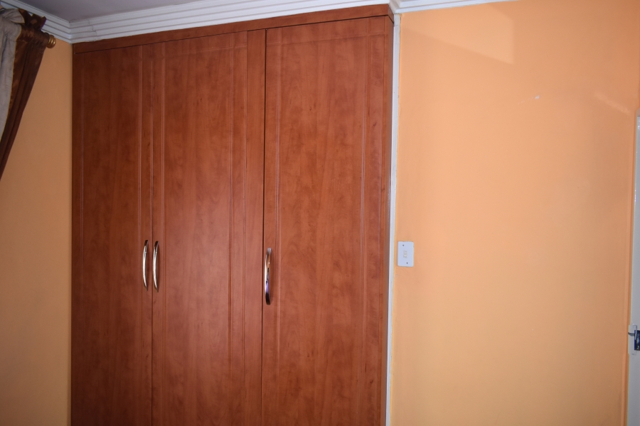 5 Bedroom Property for Sale in Karenpark Gauteng