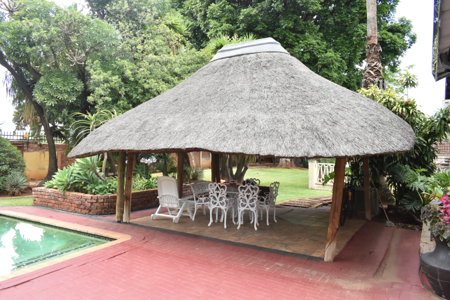 5 Bedroom Property for Sale in Karenpark Gauteng