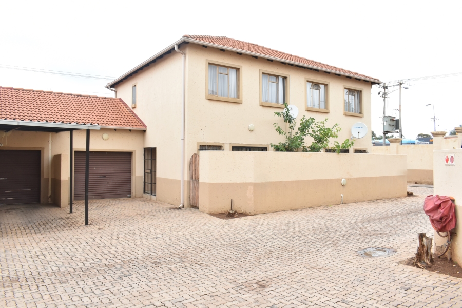 3 Bedroom Property for Sale in Pretoria North Gauteng