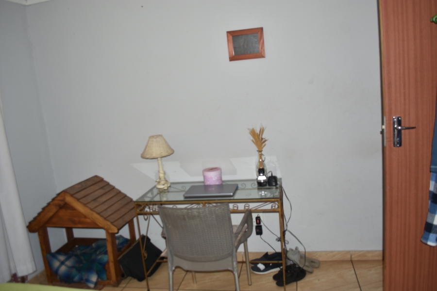 5 Bedroom Property for Sale in Danville Gauteng