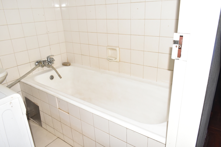 2 Bedroom Property for Sale in Sunnyside Gauteng