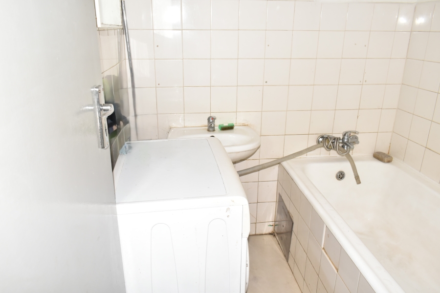 2 Bedroom Property for Sale in Sunnyside Gauteng