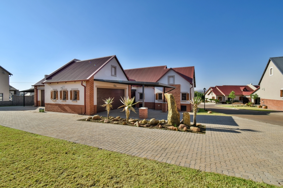 2 Bedroom Property for Sale in Waterlake Farm Lifestyle Estate Gauteng