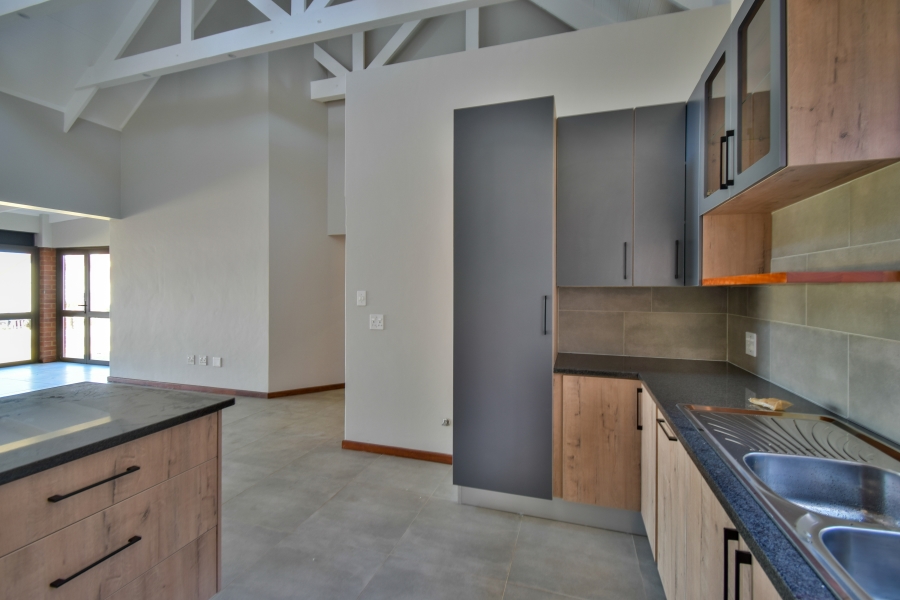 2 Bedroom Property for Sale in Waterlake Farm Lifestyle Estate Gauteng