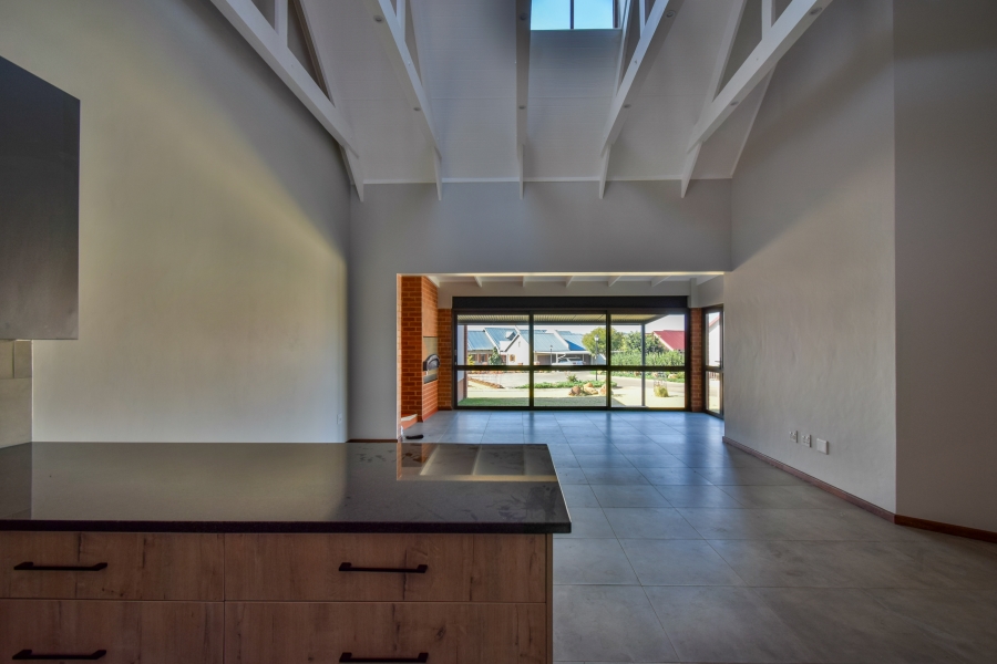 2 Bedroom Property for Sale in Waterlake Farm Lifestyle Estate Gauteng