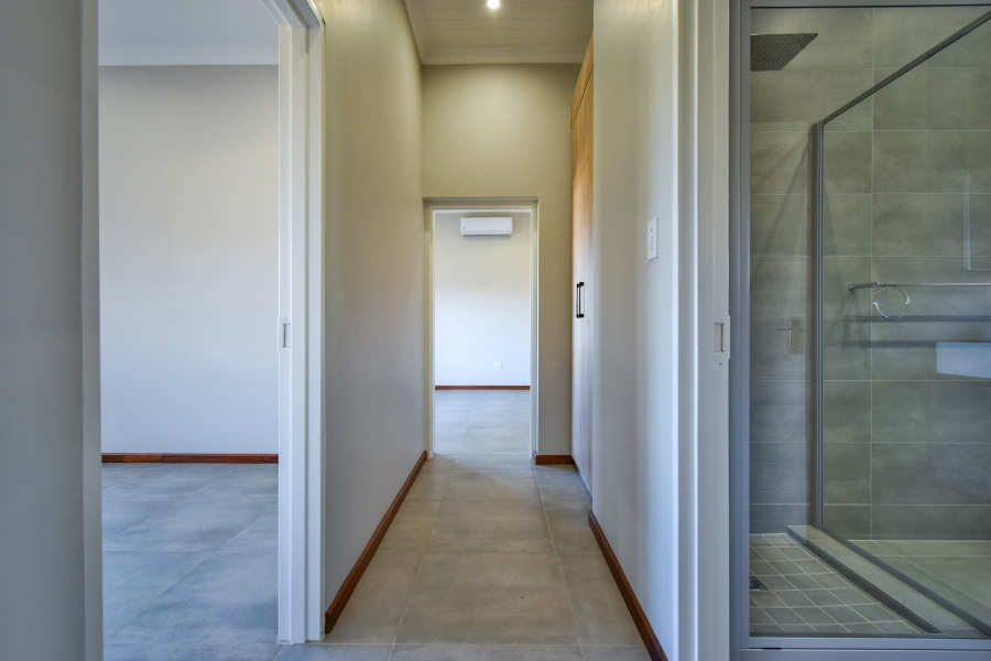 2 Bedroom Property for Sale in Waterlake Farm Lifestyle Estate Gauteng