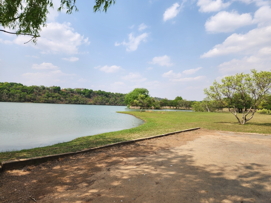 2 Bedroom Property for Sale in Waterlake Farm Lifestyle Estate Gauteng