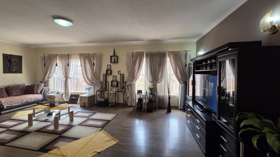 3 Bedroom Property for Sale in Mayville Gauteng