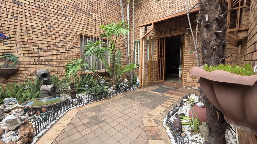 3 Bedroom Property for Sale in Mayville Gauteng