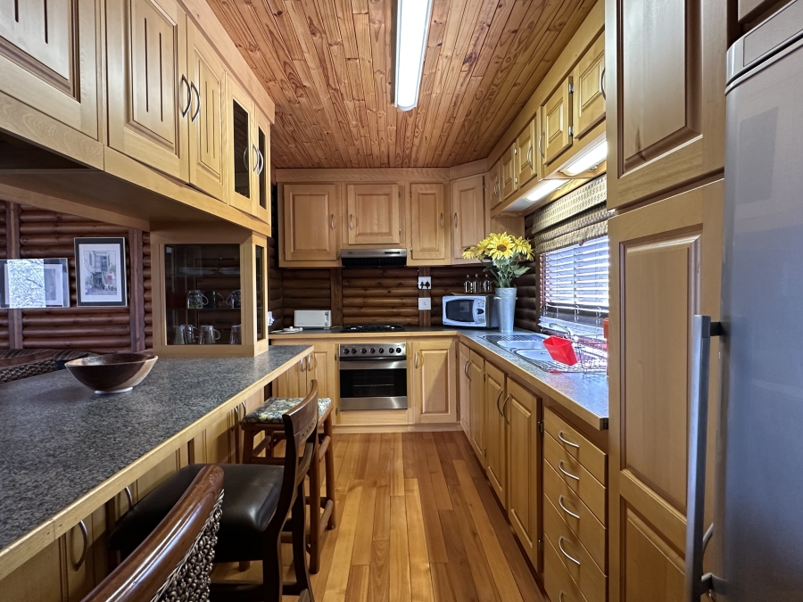 4 Bedroom Property for Sale in Dinokeng Game Reserve Gauteng