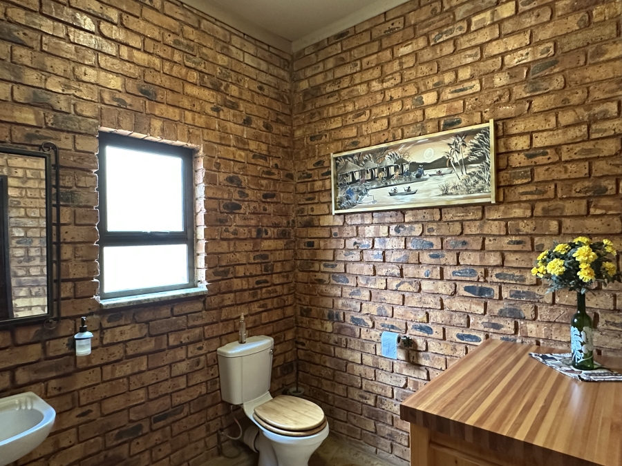 4 Bedroom Property for Sale in Dinokeng Game Reserve Gauteng