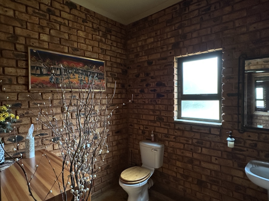 4 Bedroom Property for Sale in Dinokeng Game Reserve Gauteng