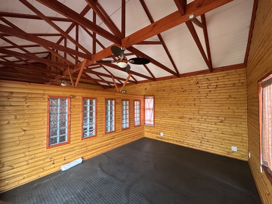 4 Bedroom Property for Sale in Dinokeng Game Reserve Gauteng