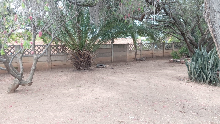 4 Bedroom Property for Sale in Lindo Park Gauteng