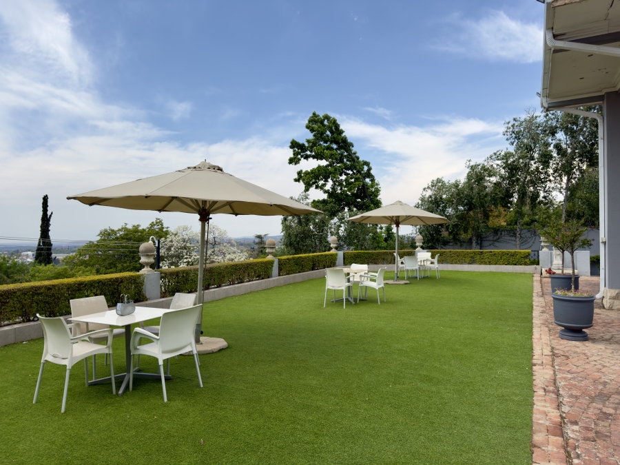 9 Bedroom Property for Sale in Groenkloof Gauteng