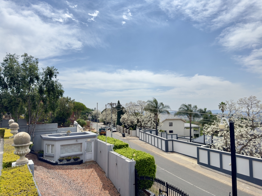 9 Bedroom Property for Sale in Groenkloof Gauteng