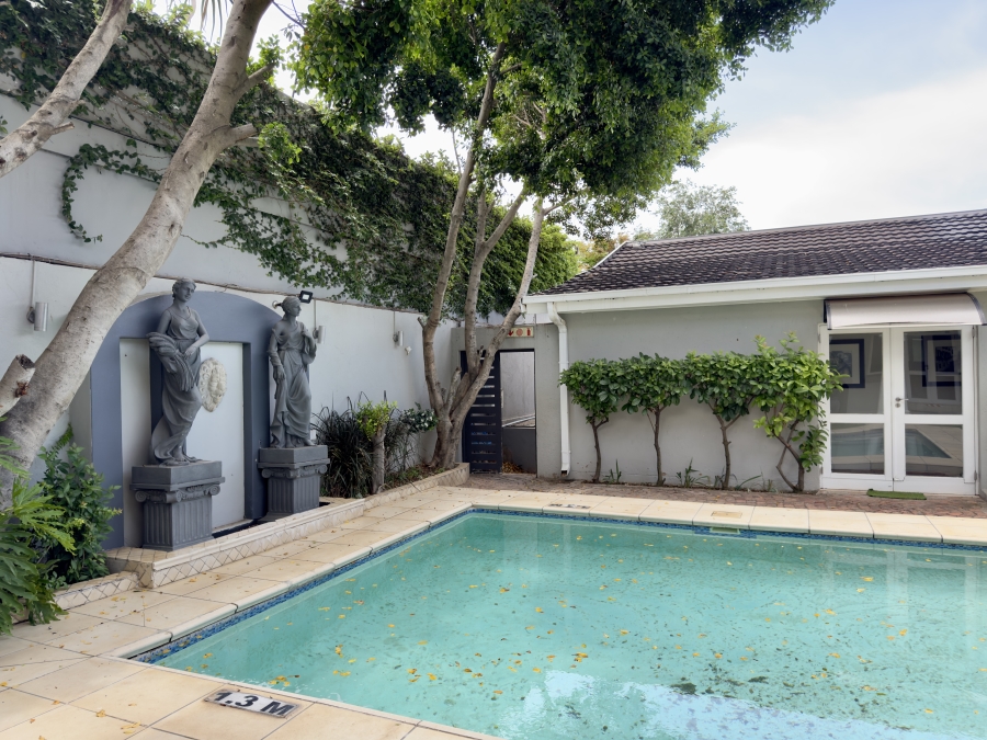 9 Bedroom Property for Sale in Groenkloof Gauteng