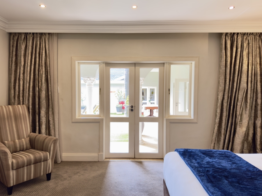 9 Bedroom Property for Sale in Groenkloof Gauteng