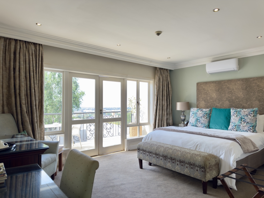 9 Bedroom Property for Sale in Groenkloof Gauteng