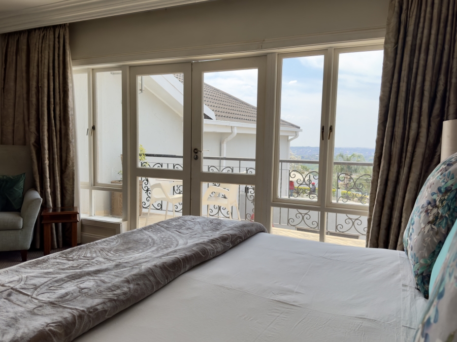 9 Bedroom Property for Sale in Groenkloof Gauteng