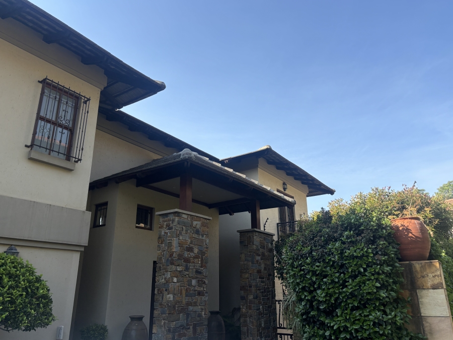 3 Bedroom Property for Sale in Waterkloof Ridge Gauteng