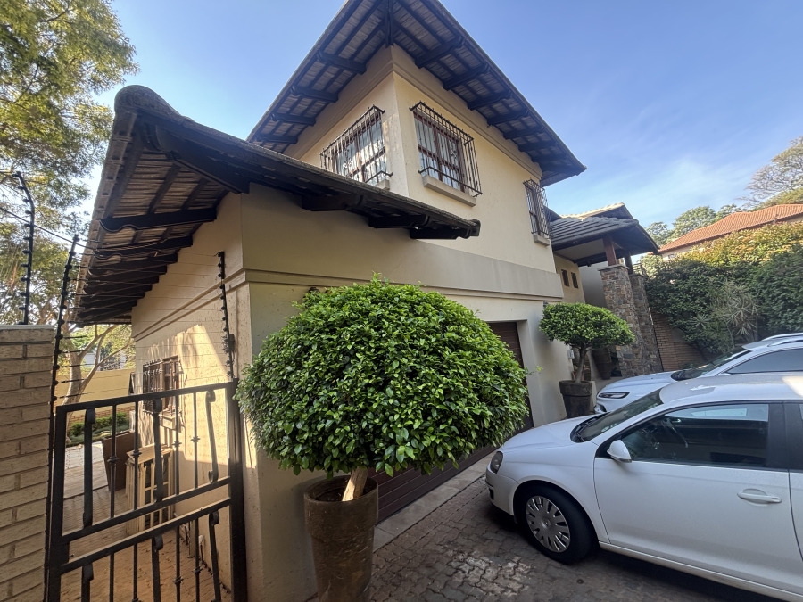 3 Bedroom Property for Sale in Waterkloof Ridge Gauteng