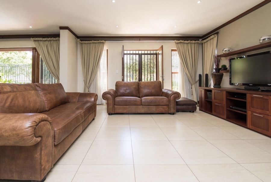3 Bedroom Property for Sale in Waterkloof Ridge Gauteng