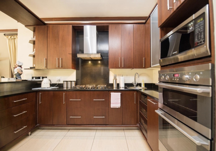 3 Bedroom Property for Sale in Waterkloof Ridge Gauteng