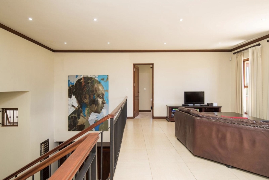 3 Bedroom Property for Sale in Waterkloof Ridge Gauteng