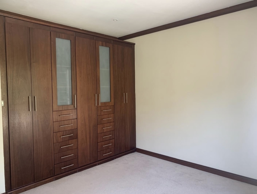 3 Bedroom Property for Sale in Waterkloof Ridge Gauteng