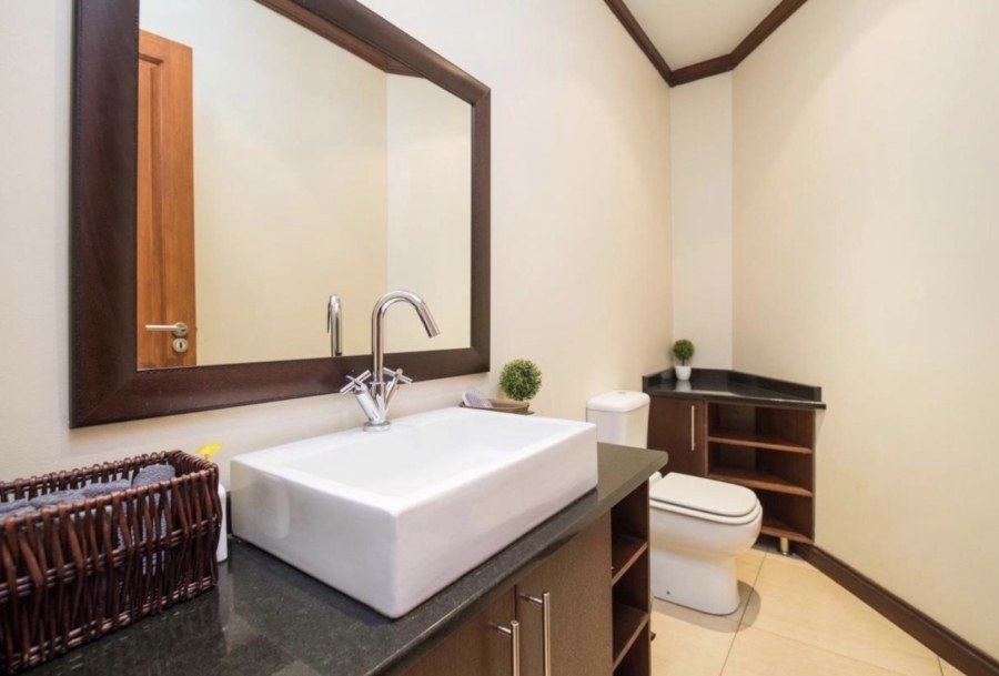 3 Bedroom Property for Sale in Waterkloof Ridge Gauteng