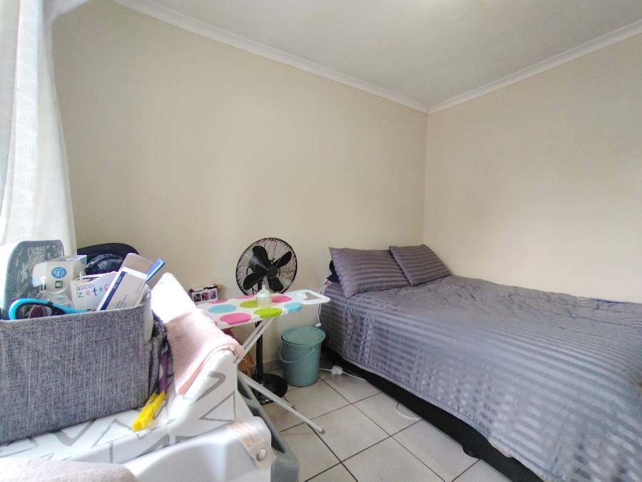 2 Bedroom Property for Sale in Die Hoewes Gauteng