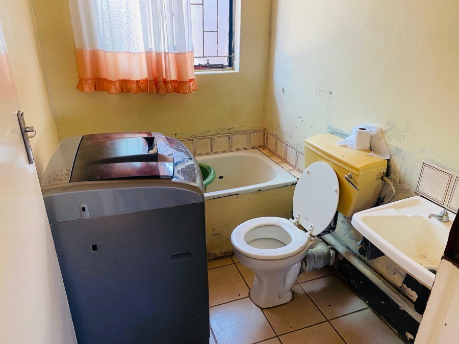 2 Bedroom Property for Sale in Mamelodi Gauteng