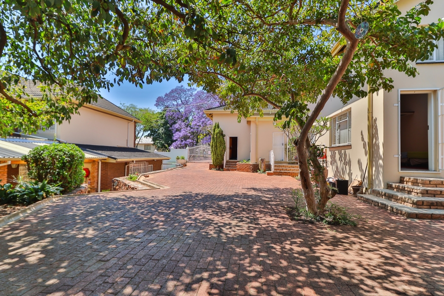 9 Bedroom Property for Sale in Muckleneuk Gauteng