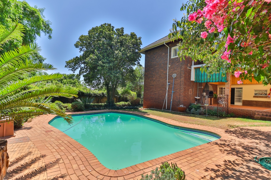 9 Bedroom Property for Sale in Muckleneuk Gauteng