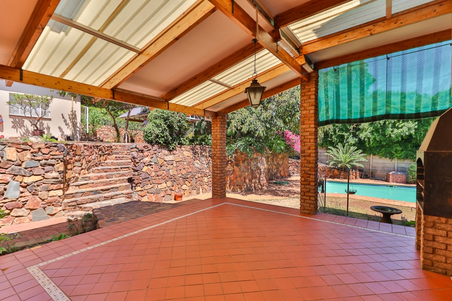 9 Bedroom Property for Sale in Muckleneuk Gauteng